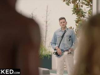 Порно видео фильмы с секс игрушками